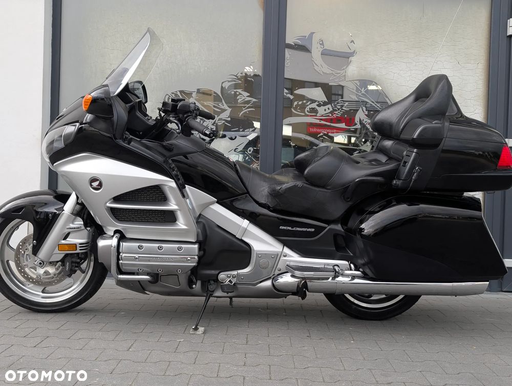Honda GL - 4