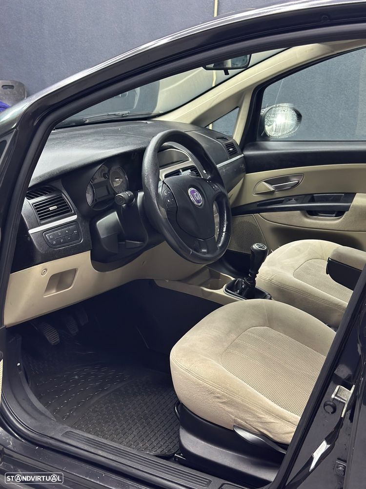 Fiat Linea 1.3 M-Jet Emotion - 6