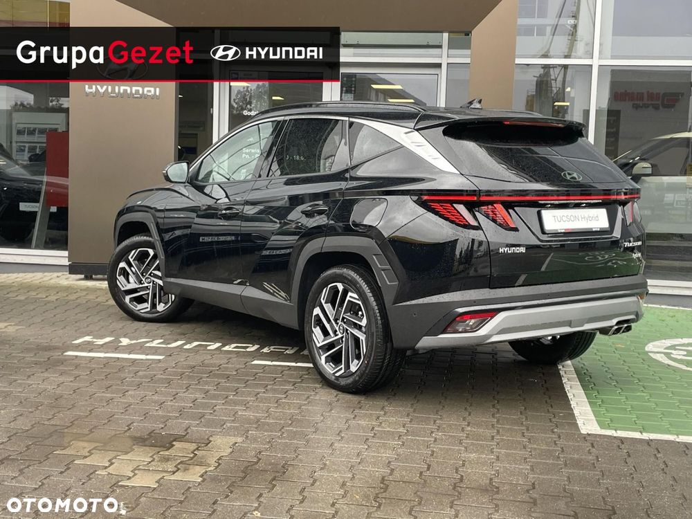 Hyundai Tucson - 4