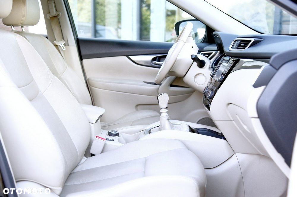 Nissan X-Trail 1.6 DCi Tekna 4WD - 14