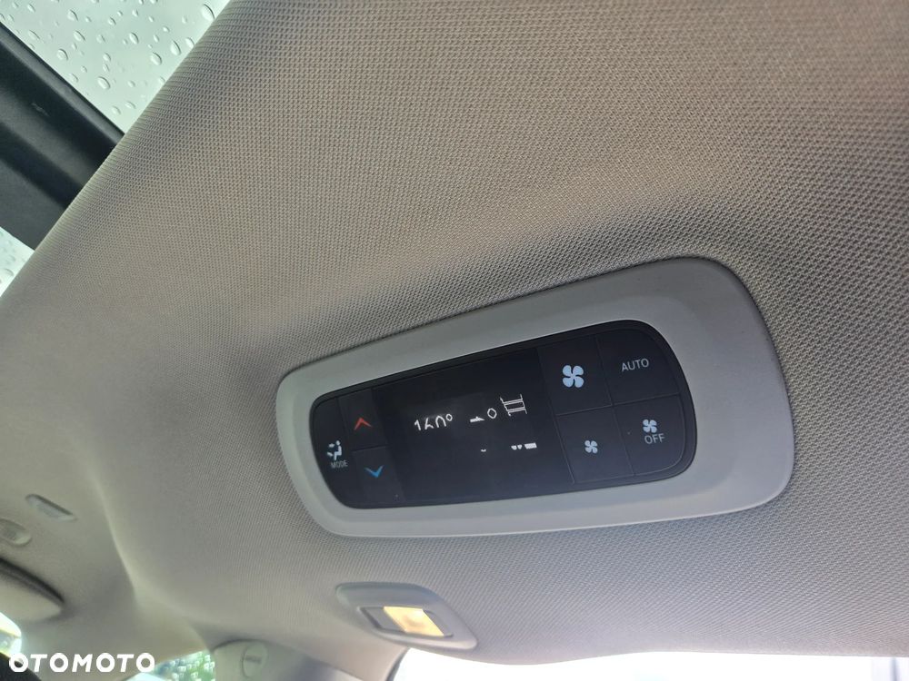 Chrysler Pacifica - 18