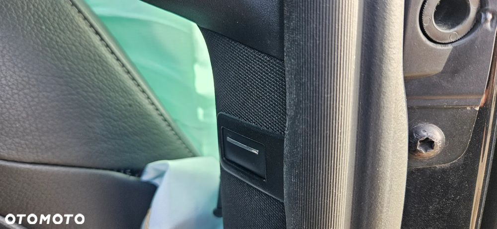 Mercedes-Benz Klasa V - 13