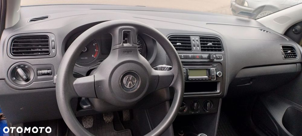 Volkswagen Polo - 9