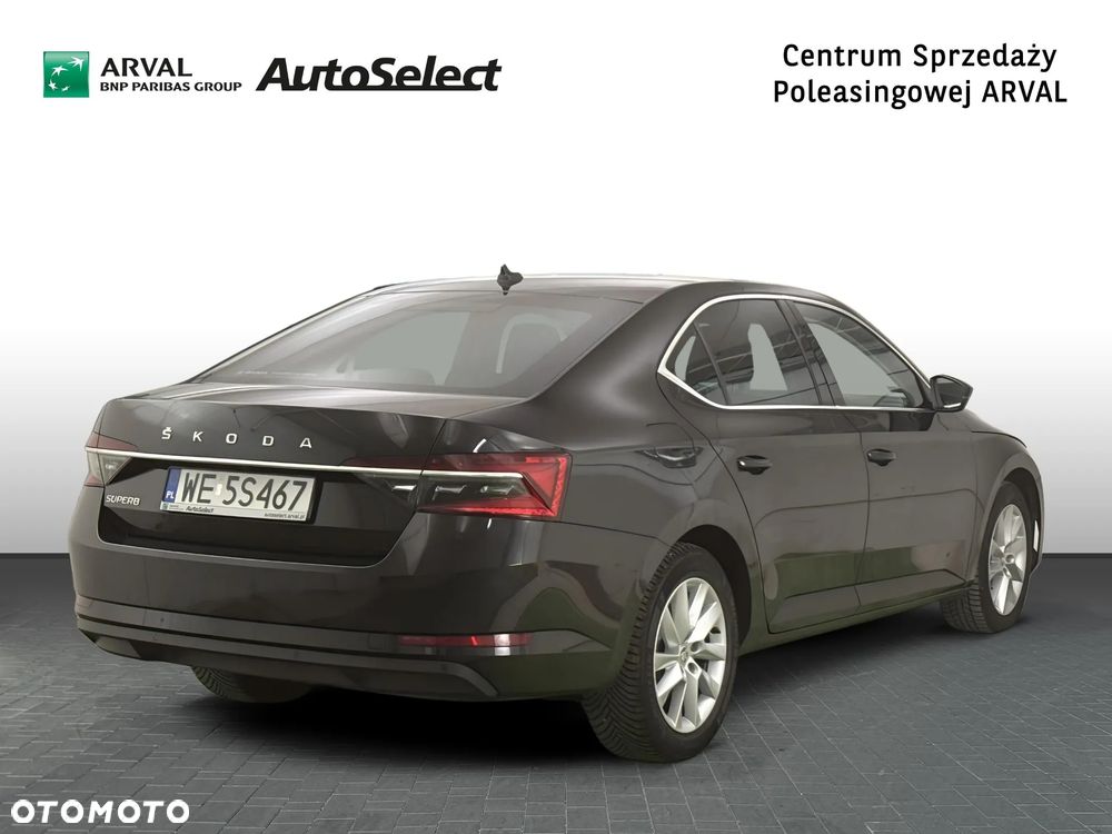 Skoda Superb 2.0 TDI SCR Style DSG - 6