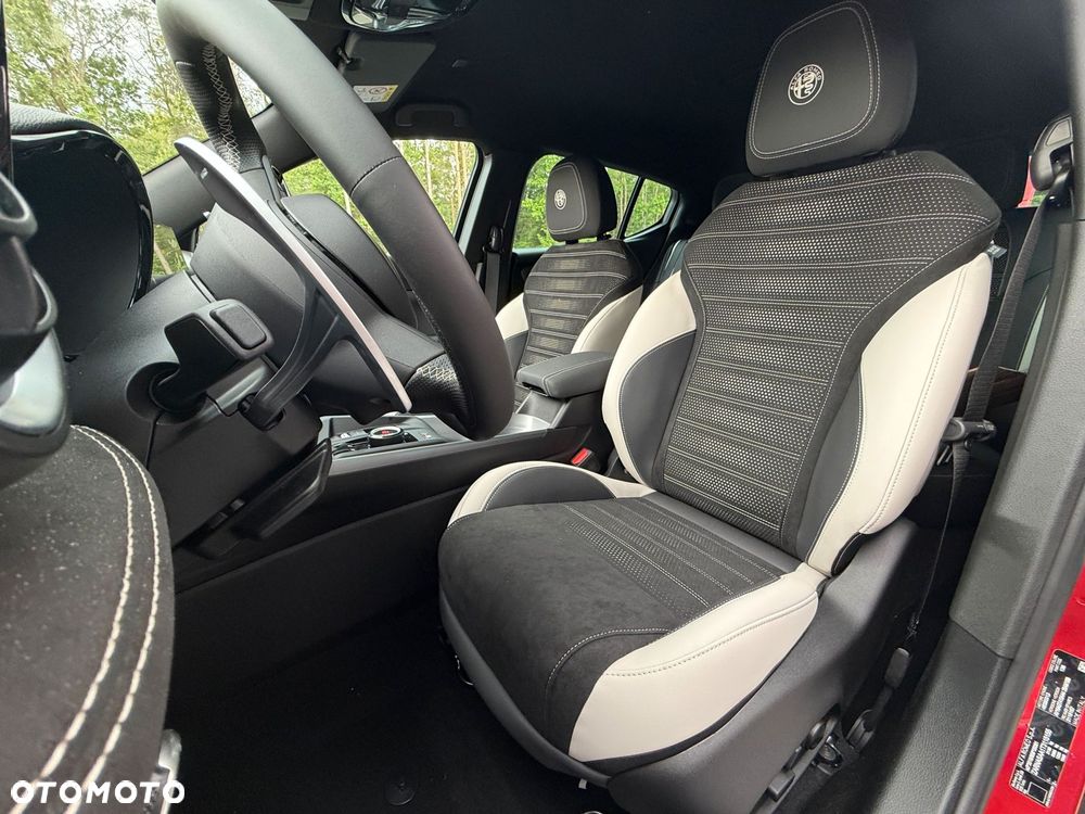 Alfa Romeo Tonale 1.5 T4 GSE mHEV Sport Speciale DCT - 11