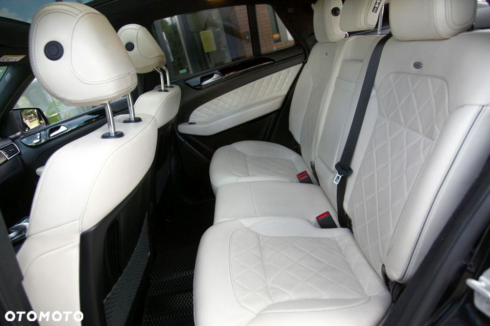 Mercedes-Benz GLE AMG 43 4Matic 9G-TRONIC AMG Line - 21