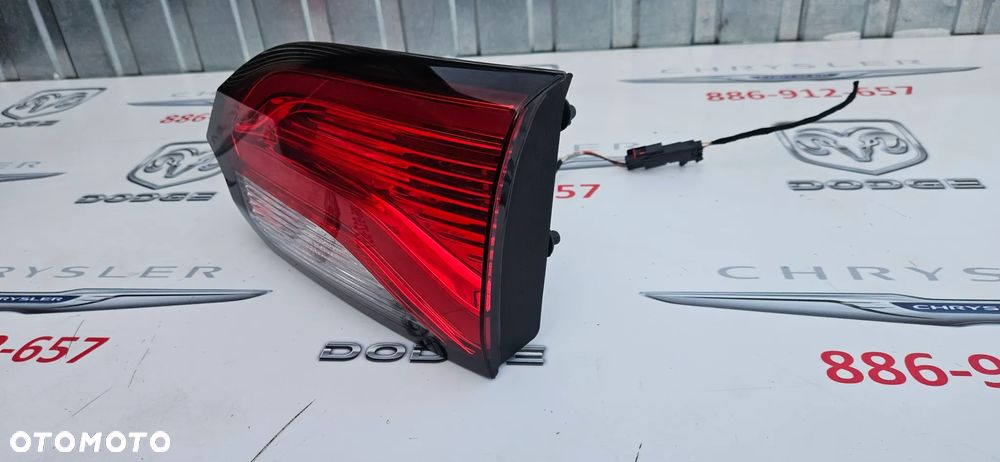 Chrysler Pacifica 2016- Lampa tył prawy Lampa tylna prawa Lampa tył lewy Lampa tylna lewa P68228940AE P68228941AE  ORYGINAŁ IDEALNE LED - 17