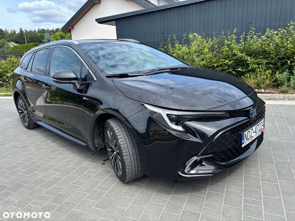Toyota Corolla - 1