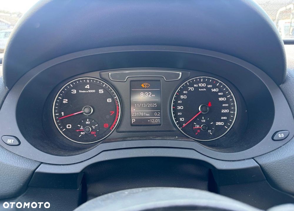 Audi Q3 - 13