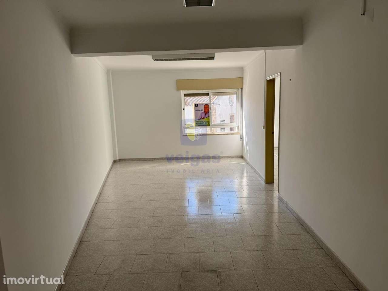 Escritório - Centro de Santarém - Grande imagem: 2/18