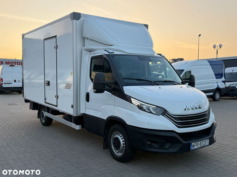 Iveco 35S16 3L  Kontener z Winda 8 EP Krajowy 4200x2200x2200 + drzwi boczne - 1