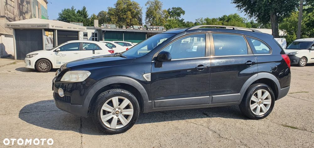 Chevrolet Captiva 2.4 LS 5os - 5