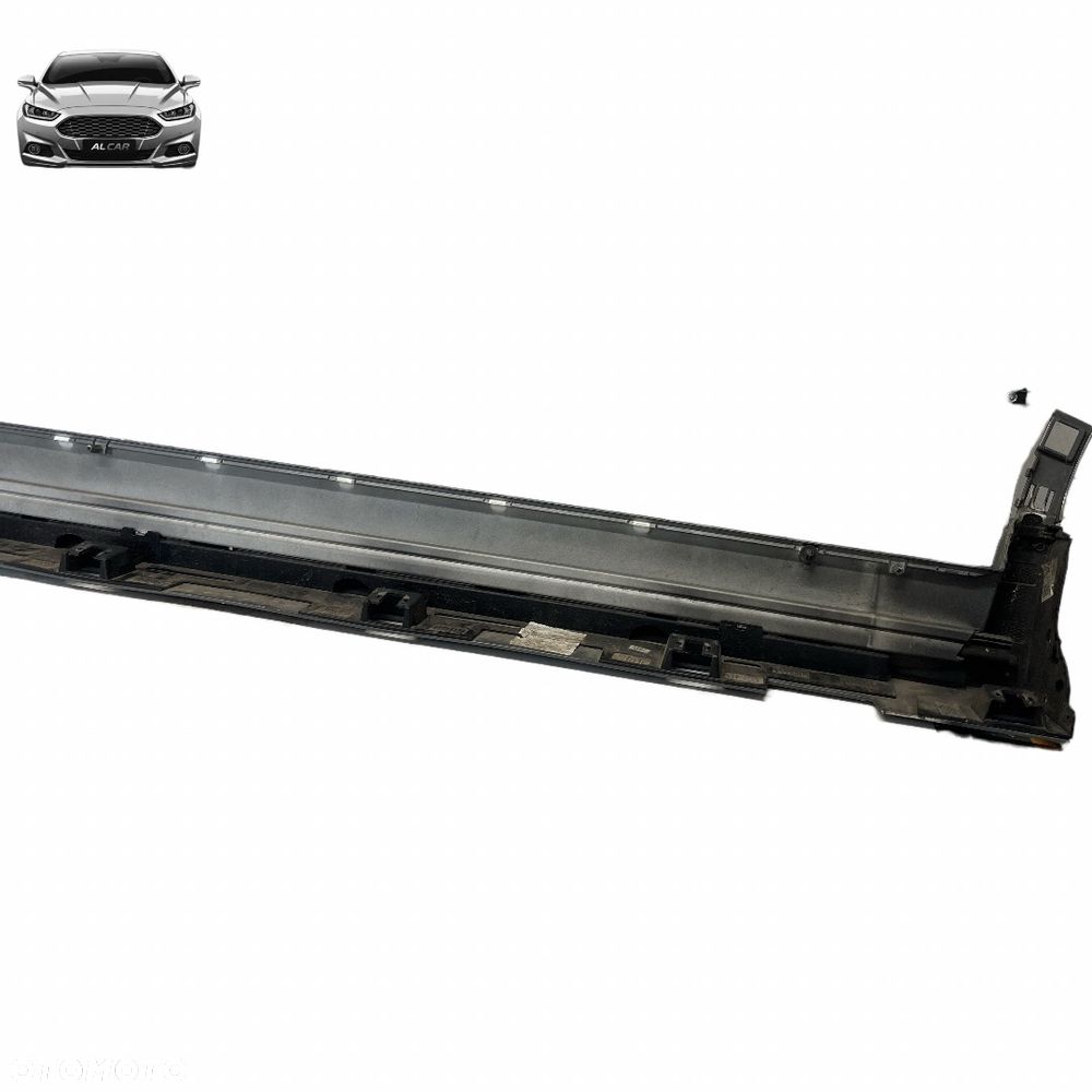 LISTWA PROGOWA PRAWA FORD KUGA MK3 ST-LINE HL - 10