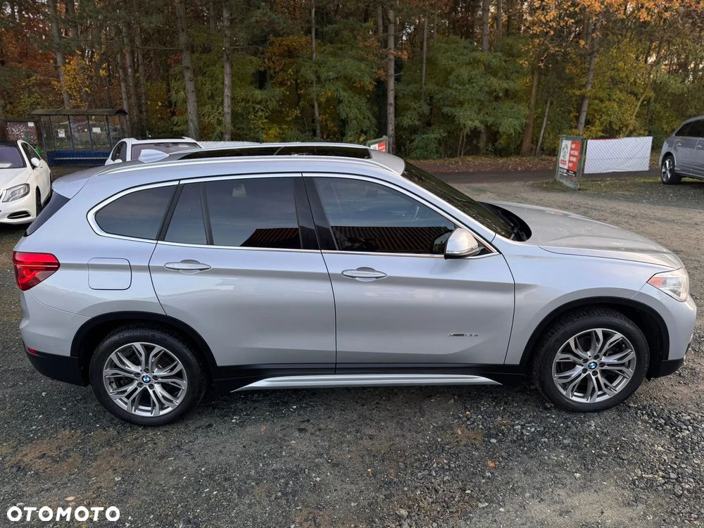 BMW X1 xDrive25i xLine - 15