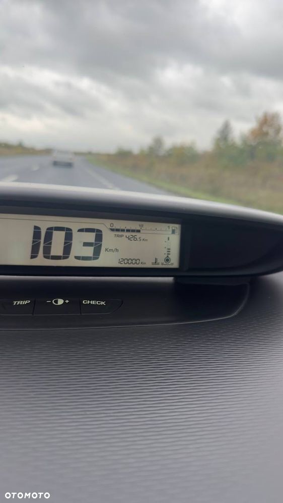 Citroën C4 1.6 VTi SX - 6