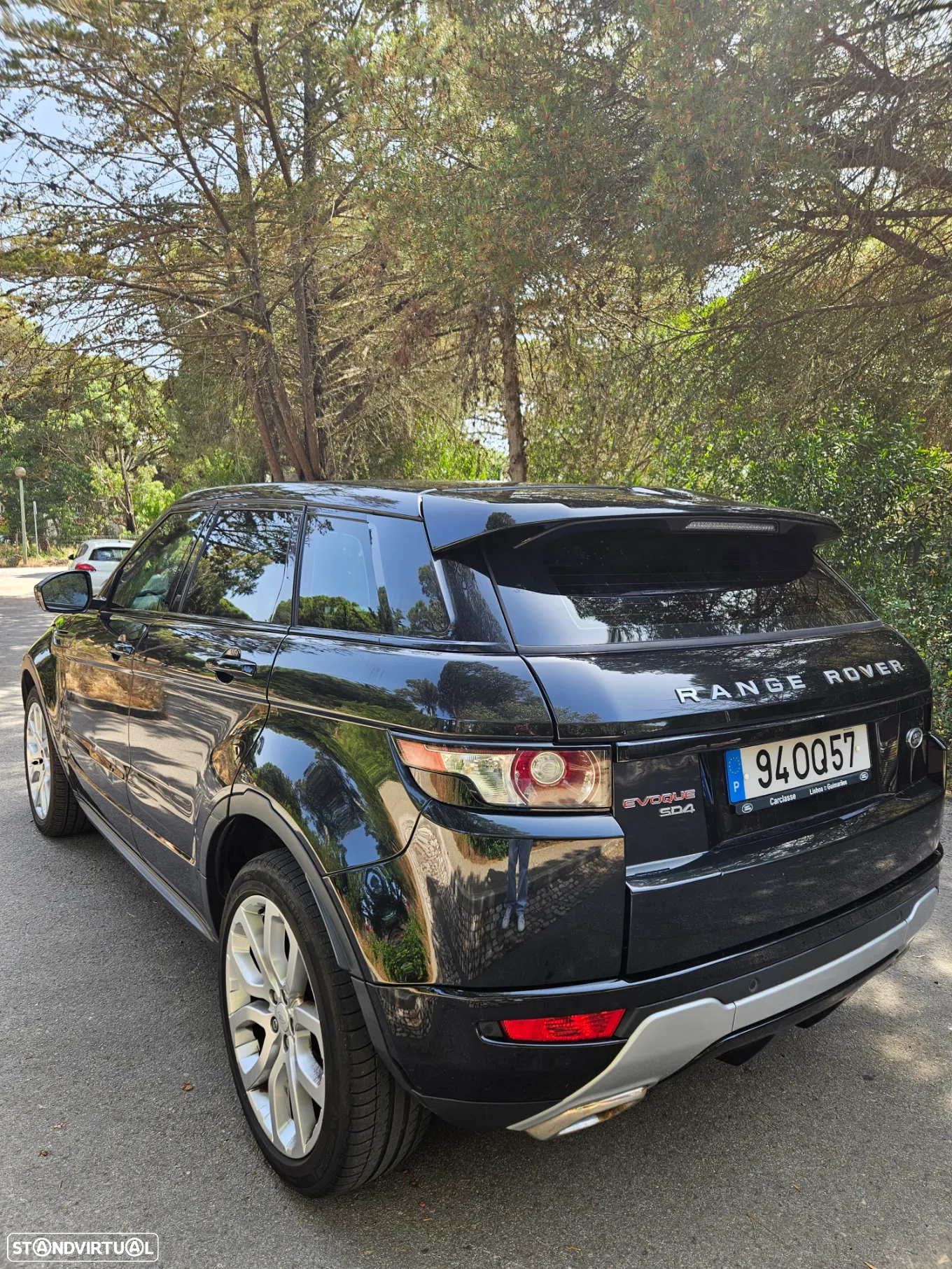 Land Rover Range Rover Evoque 2.2 SD4 Prestige Auto - 4