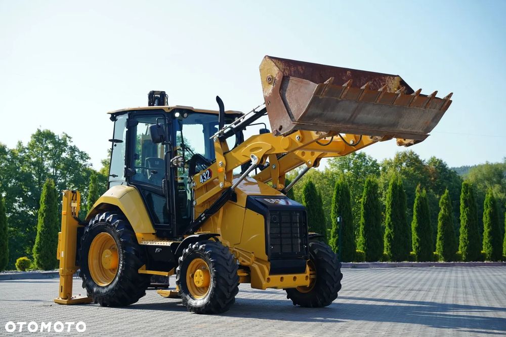 Caterpillar 432 F  / KOPARKO-ŁADOWARKA  / 1 800  MTH /  KLIMATYZACJA / - 7