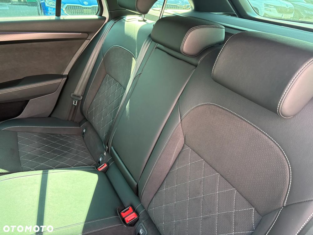 Skoda Superb 2.0 TSI 4x4 Sportline DSG - 17