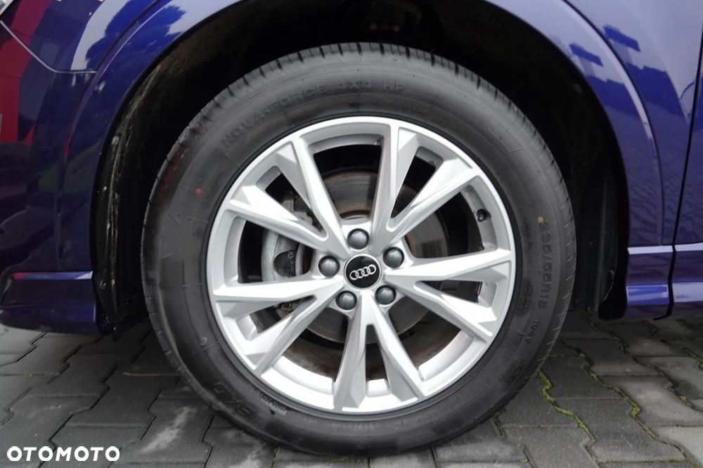 Audi Q3 35 TDI S tronic - 18