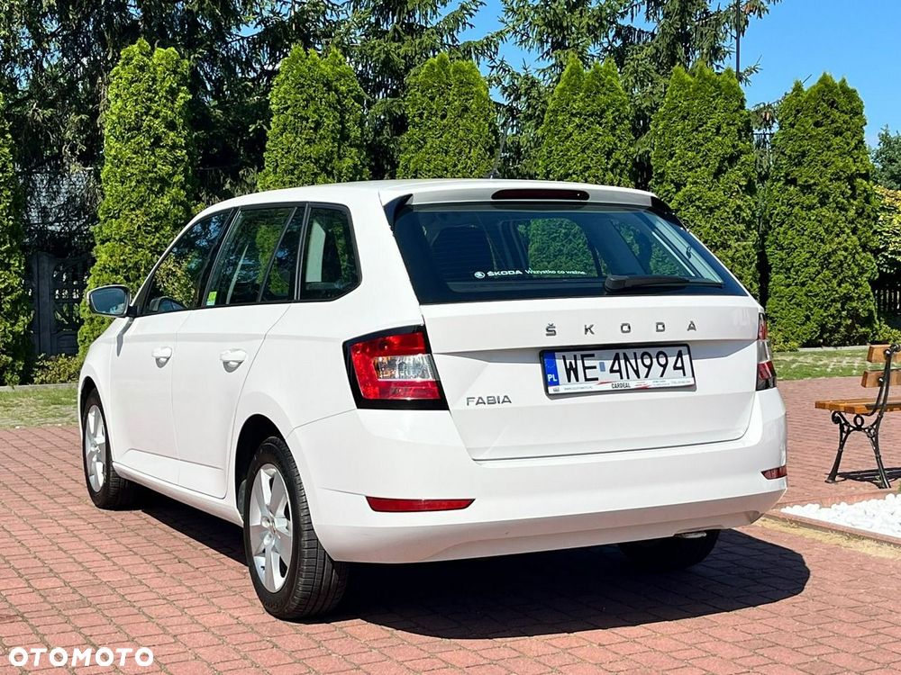 Skoda Fabia 1.0 Ambition - 4