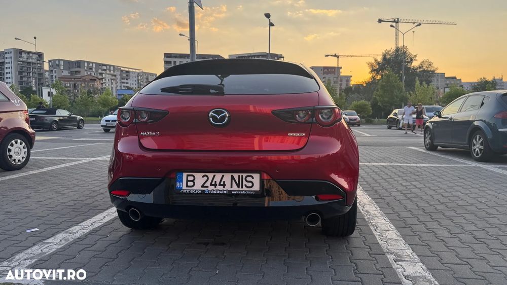 Mazda 3 - 5