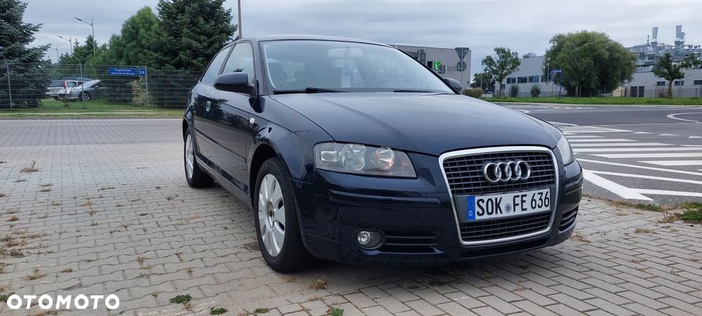 Audi A3 1.6 Ambiente - 2