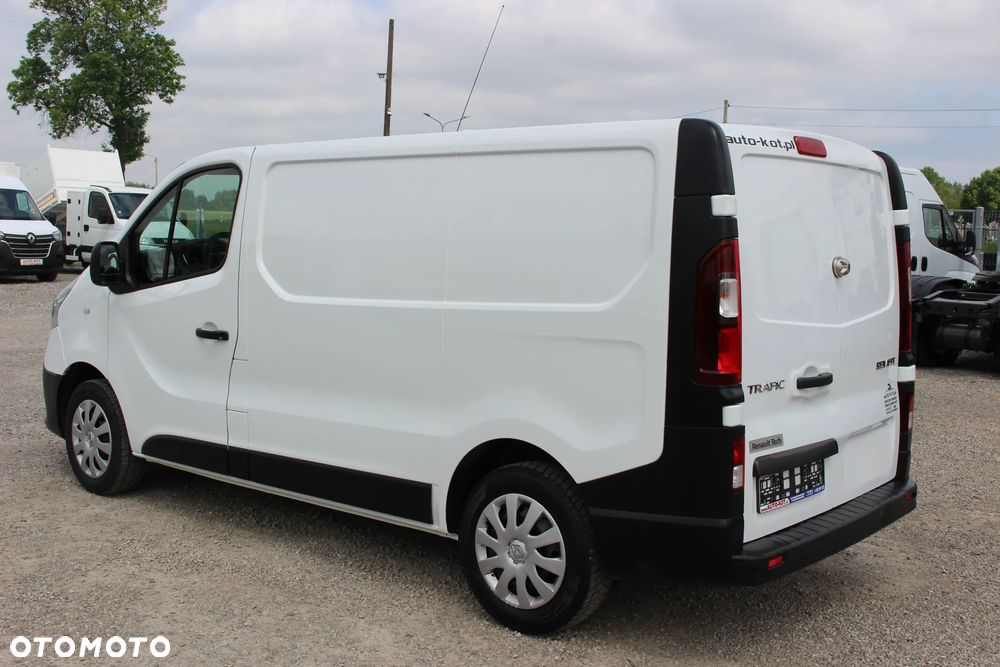 Renault TRAFIC 1.6 dci *120 KM* / KLIMA/ MANUAL /*SERWIS FR*/ STAN IDEALNY / - 6