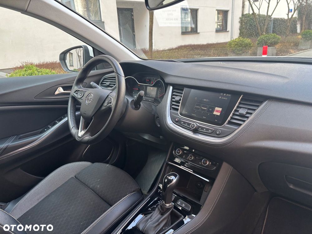 Opel Grandland X 1.2 T GPF Elegance S&S - 10