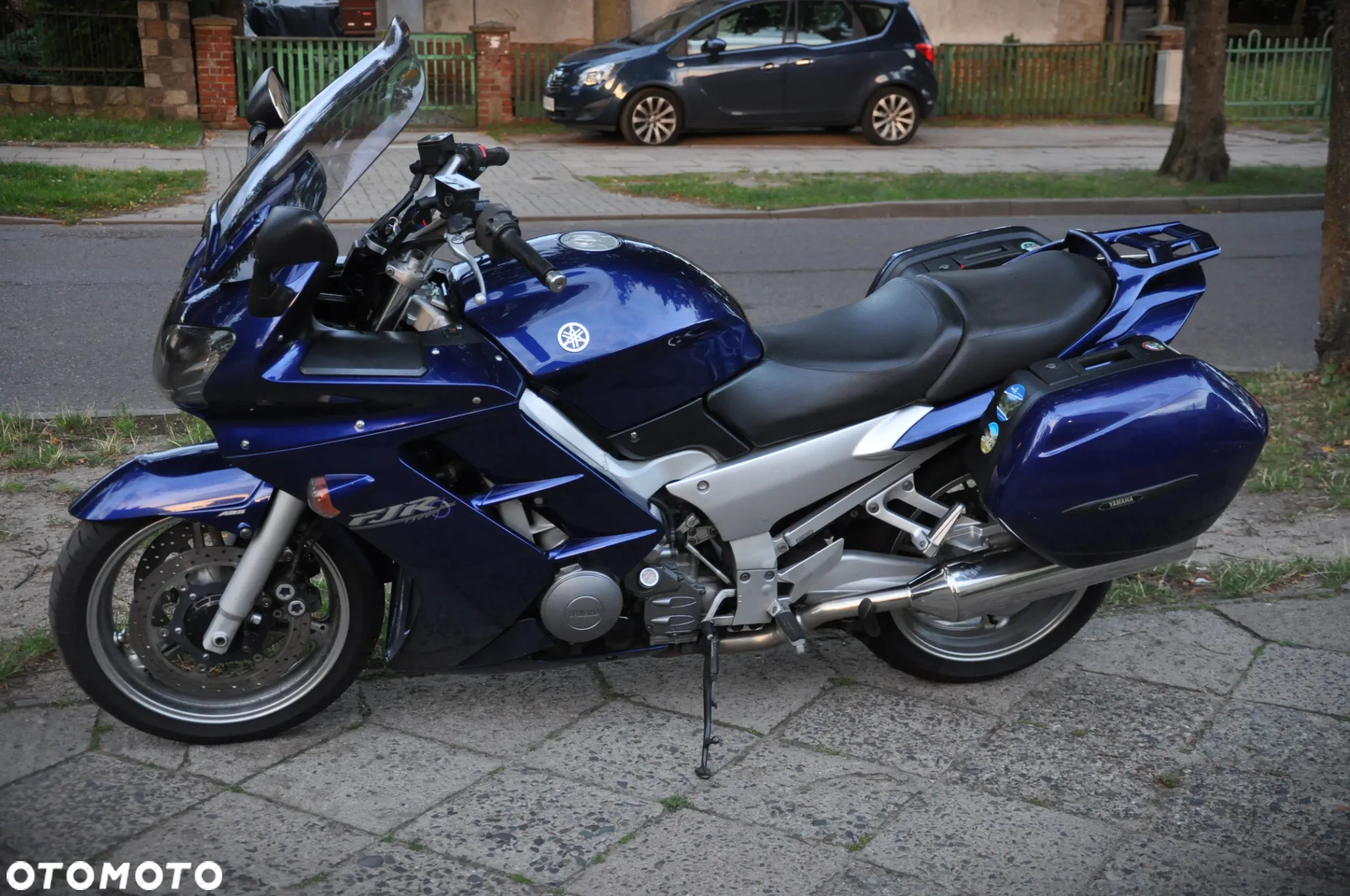 Yamaha FJR - 9