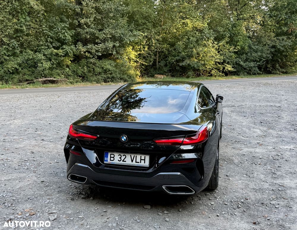 BMW Seria 8 - 3
