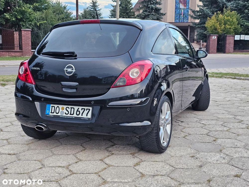 Opel Corsa 1.4 16V 150 Jahre - 19