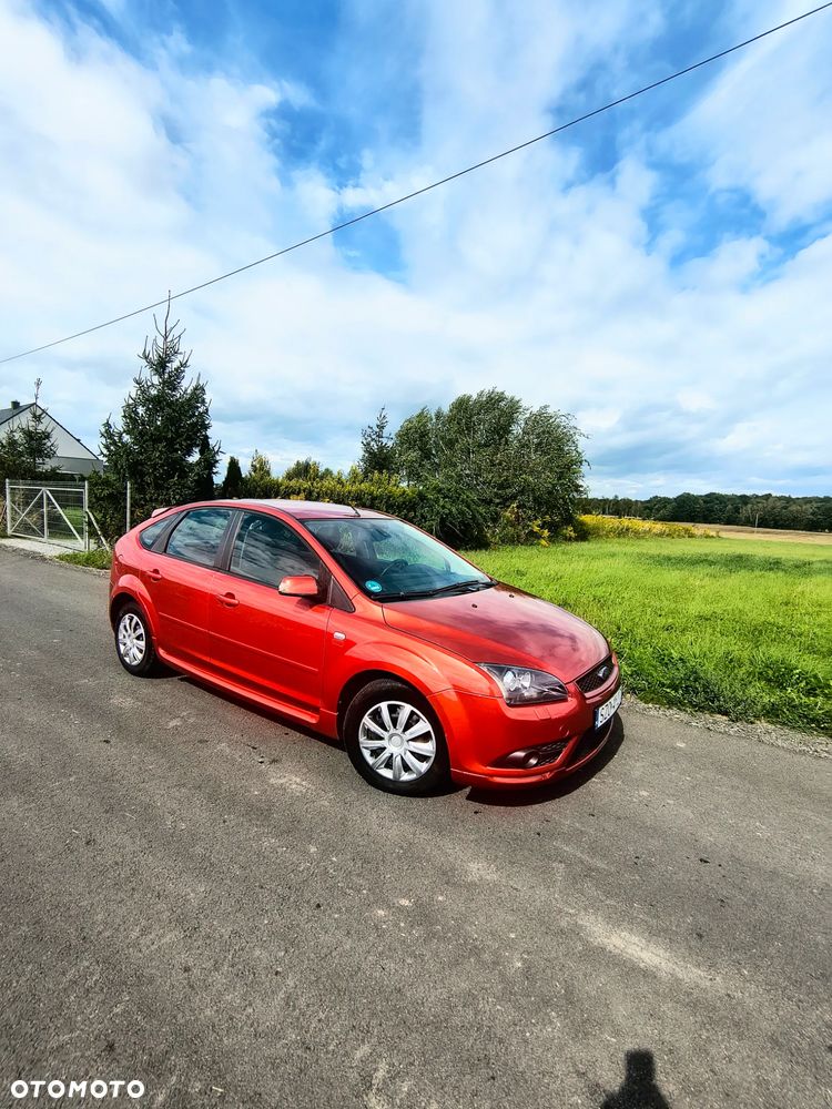 Ford Focus 1.8 Titanium - 12