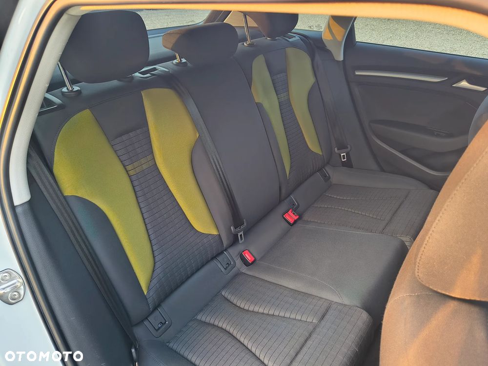Audi A3 Sportback 1.4 TFSI CoD Sport - 29