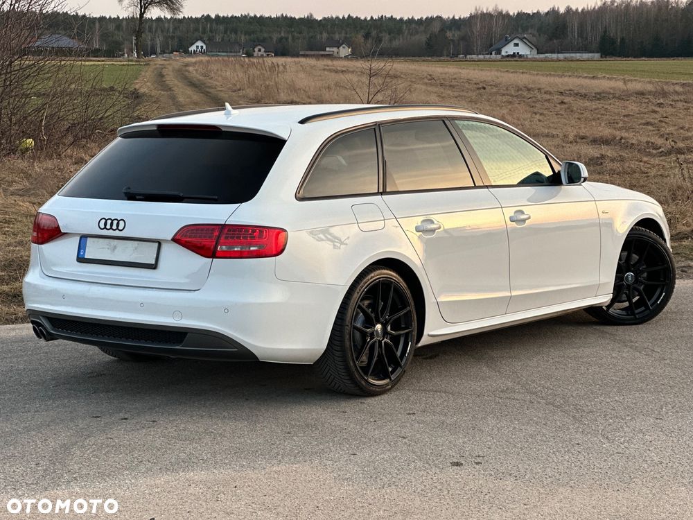 Audi A4 Avant - 16