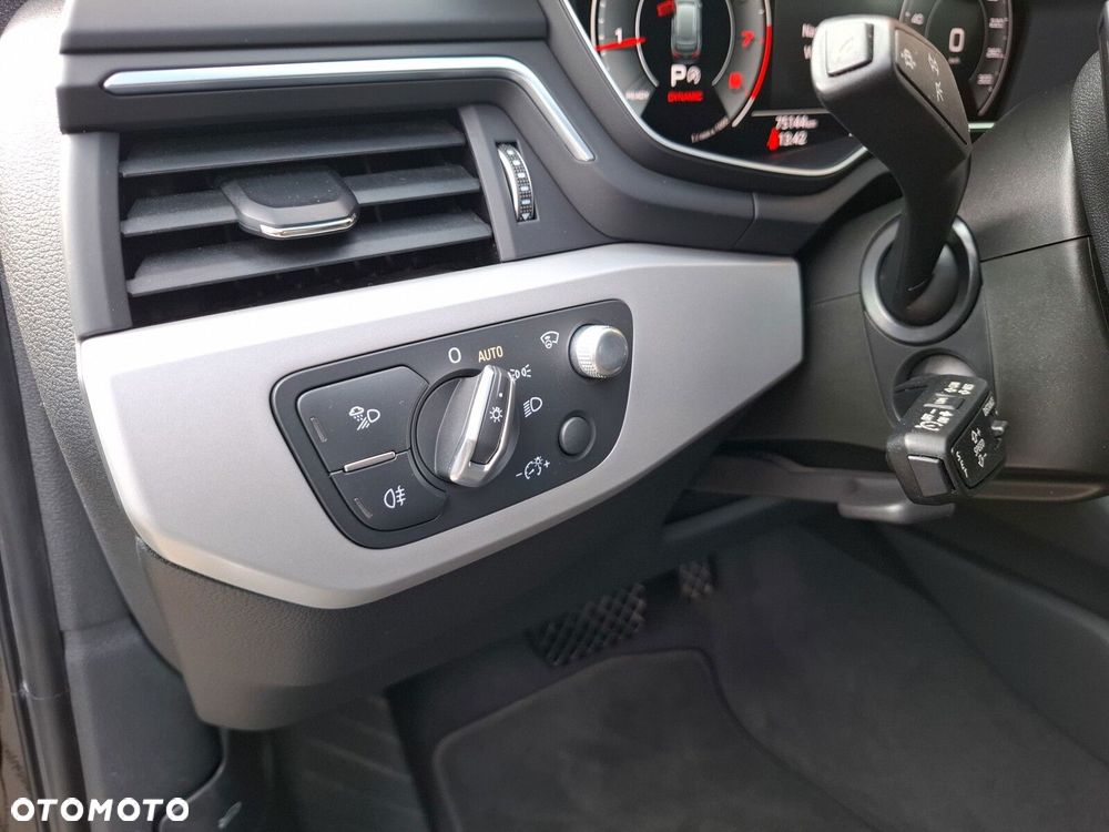 Audi A4 Allroad - 31