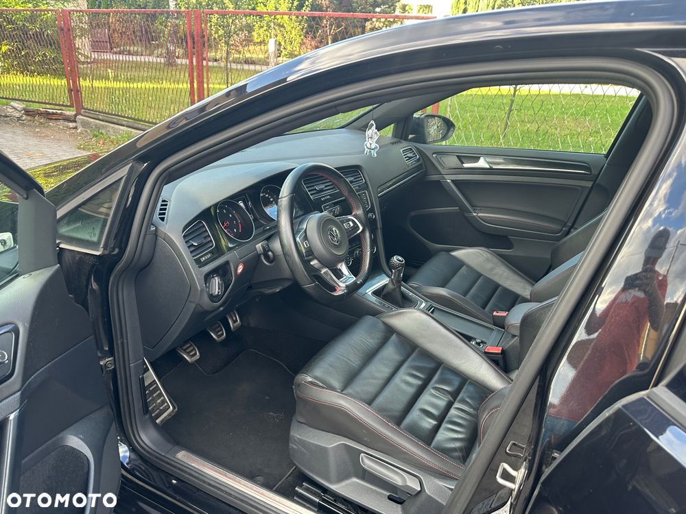 Volkswagen Golf GTI BlueMotion Technology - 26