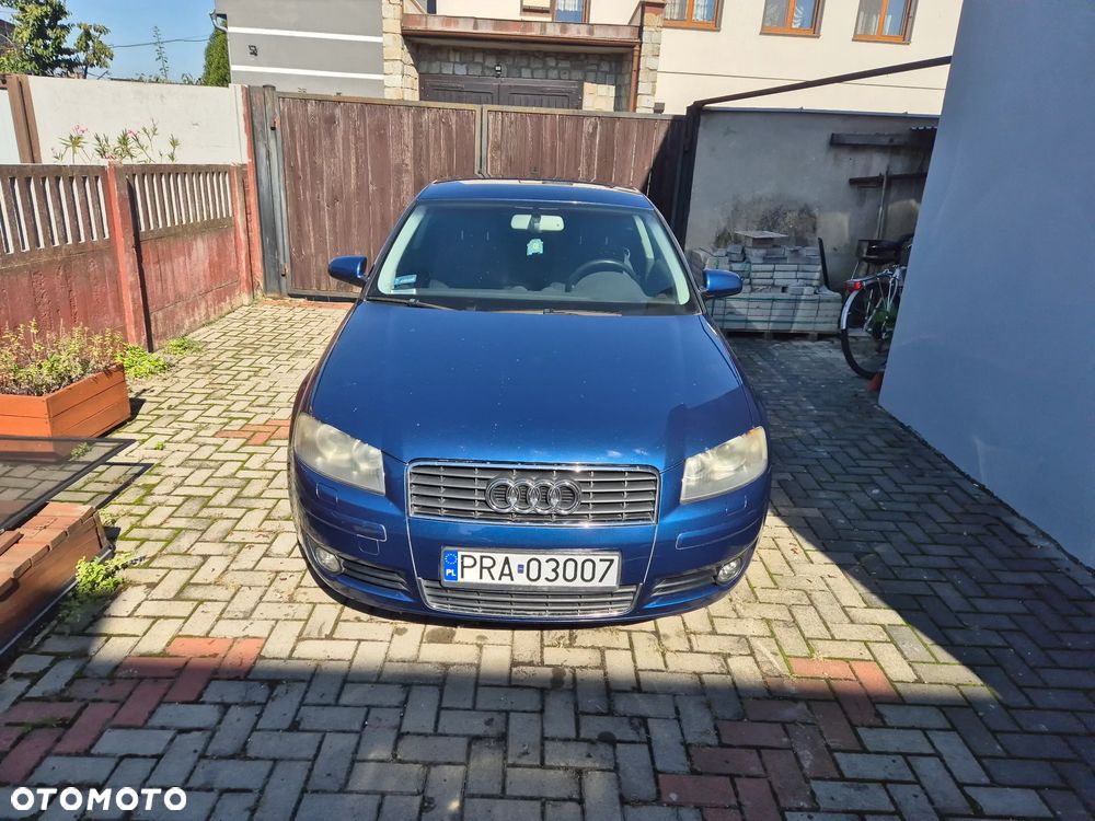 Audi A3 3-drzwiowe 2.0 FSI Attraction - 7