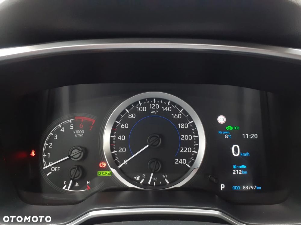 Toyota Corolla - 10