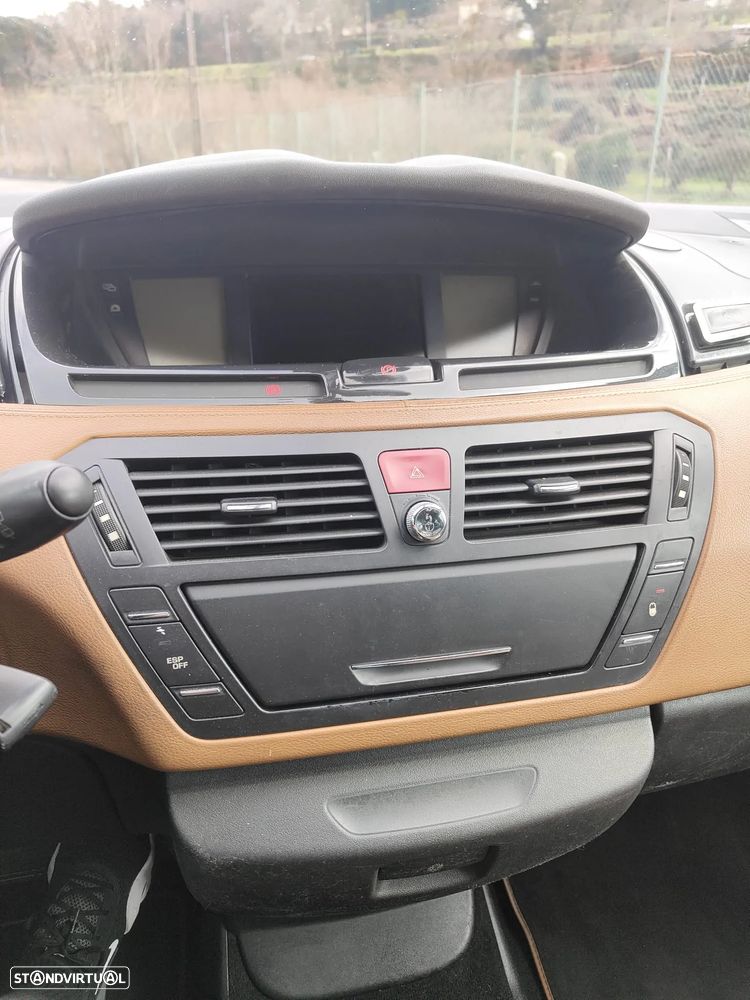 Citroën C4 Grand Picasso - 10