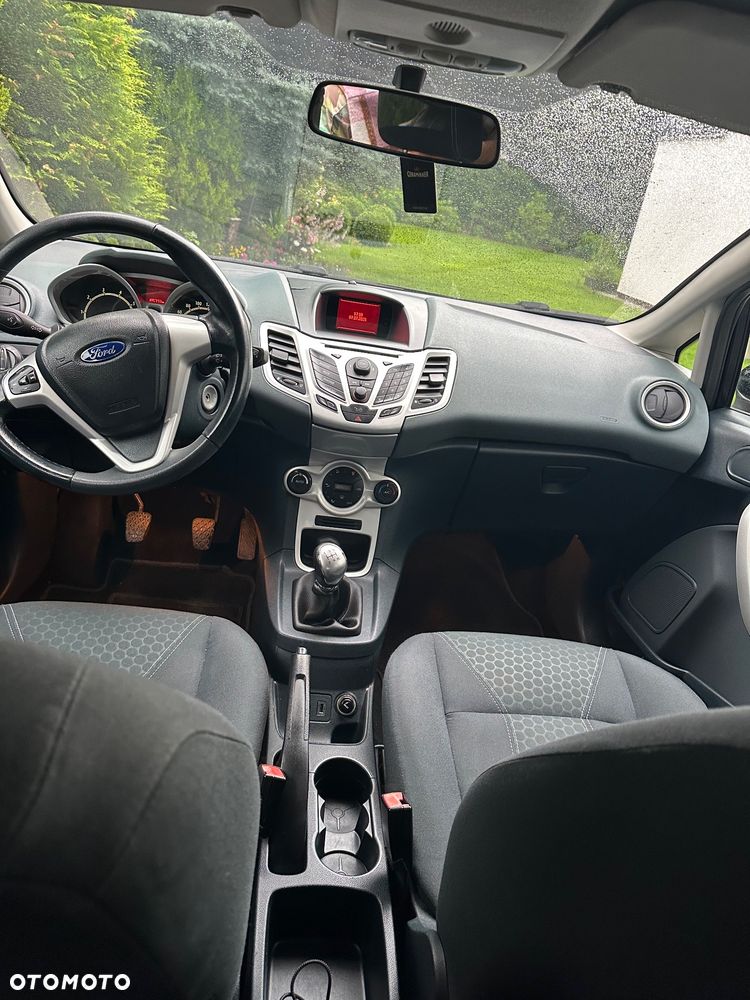 Ford Fiesta 1.25 Titanium - 6