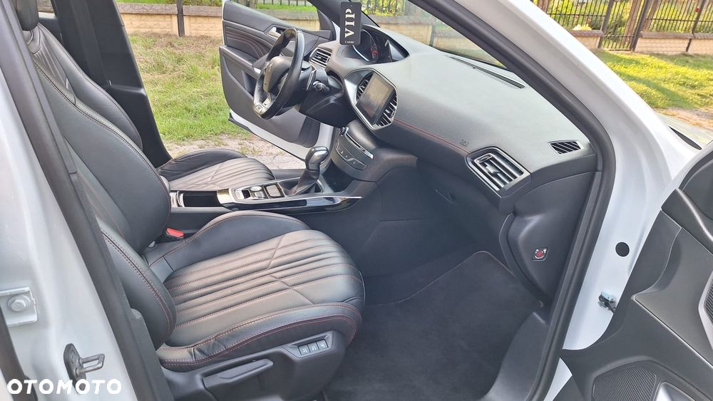 Peugeot 308 - 14