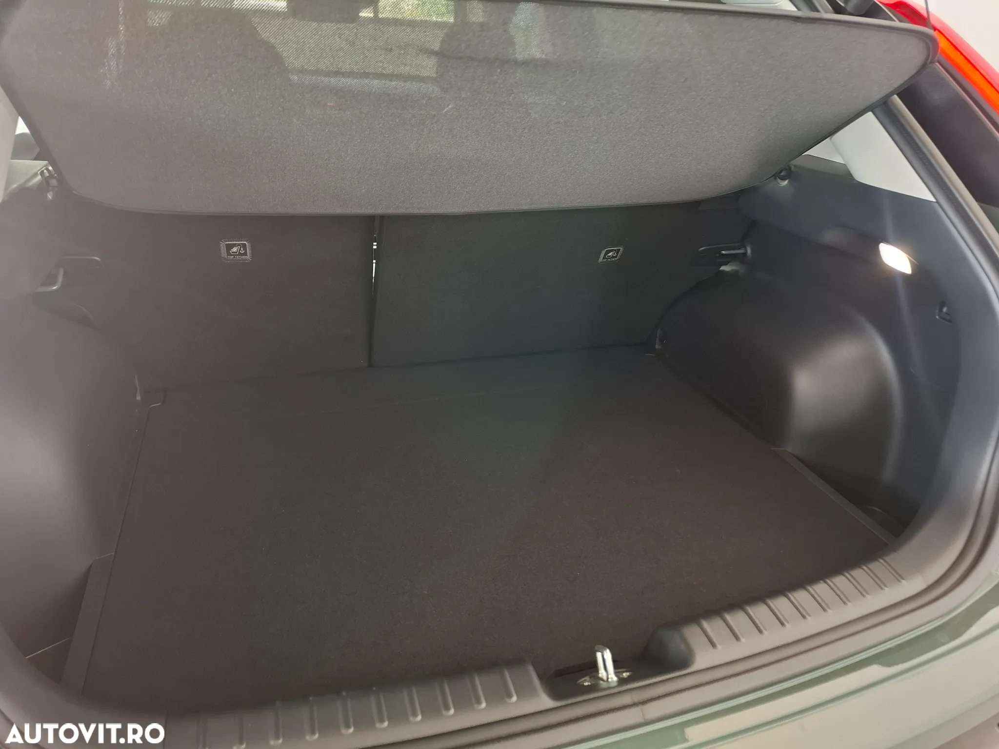Kia Niro - 36