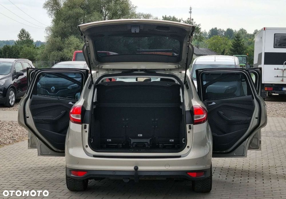 Ford C-MAX - 10
