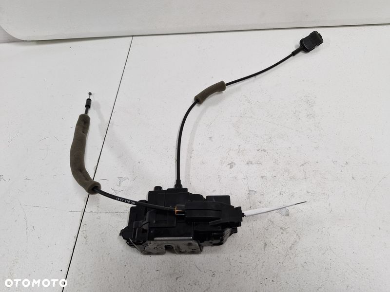 RENAULT MASTER III 3 LIFT IV 4 ZAMEK DRZWI PRAWY PRZÓD 805022622R - 2