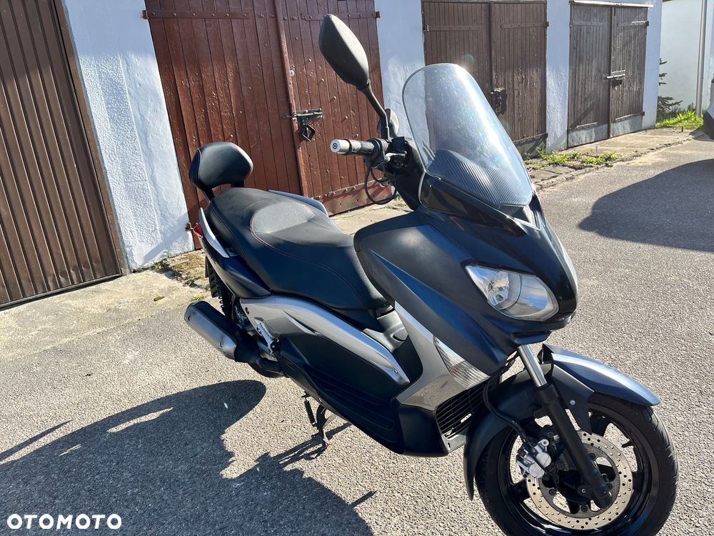 Yamaha X-max - 3