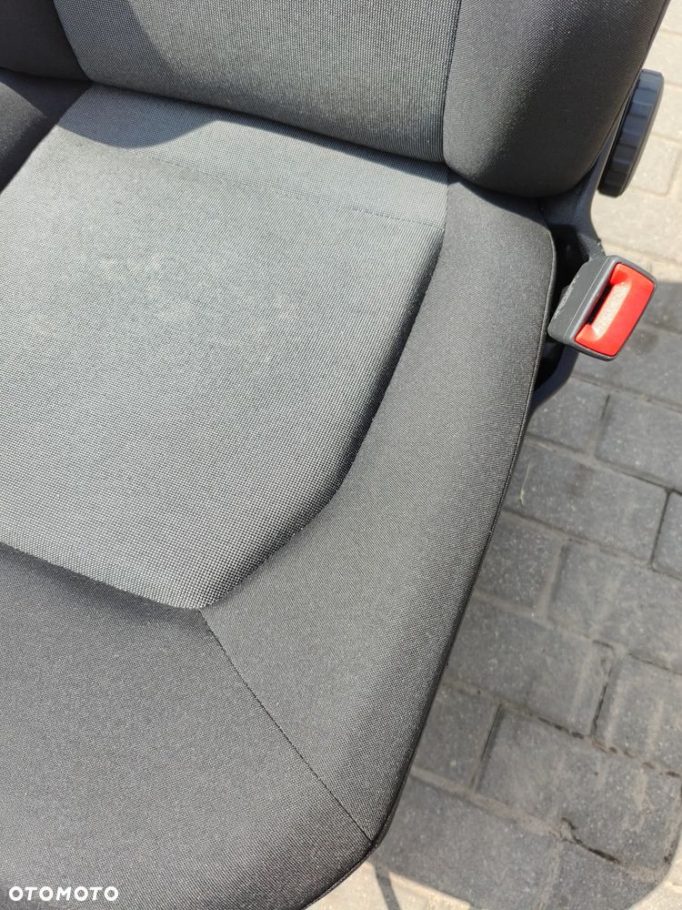 Fotel pasażera VW Crafter II MAN TGE - 7