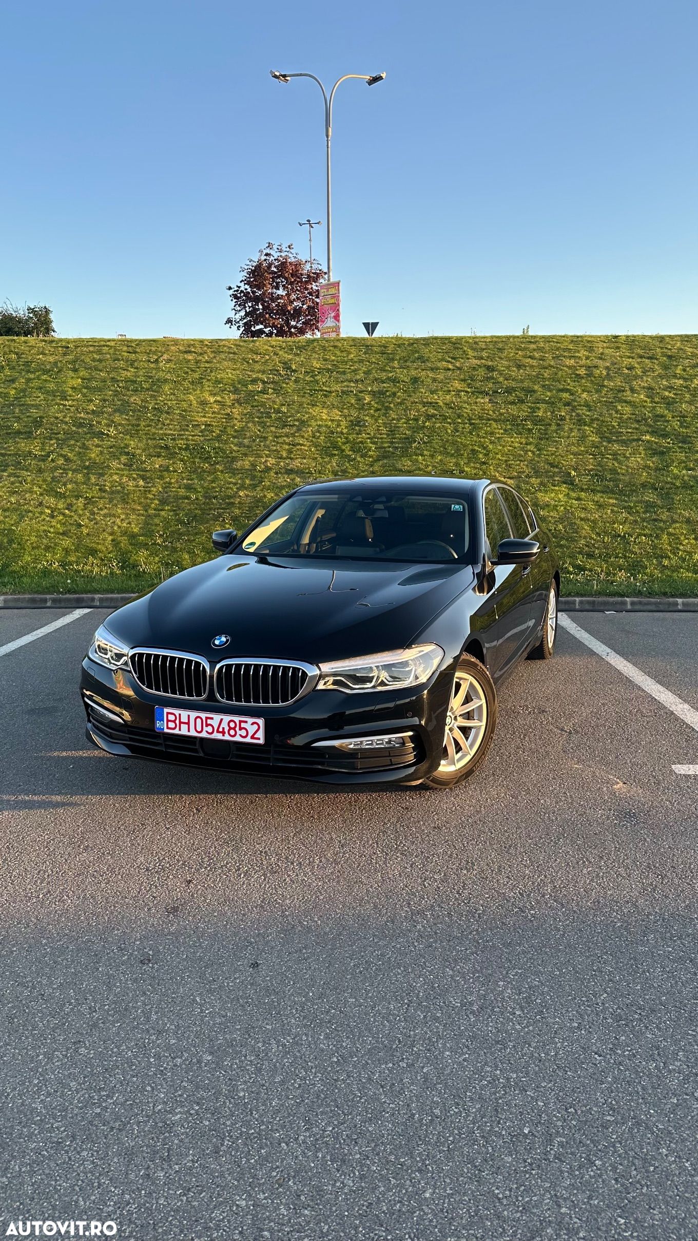 BMW Seria 5 520d AT - 1