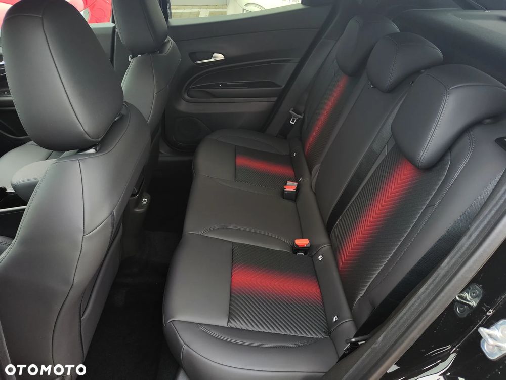 Alfa Romeo Junior 1.2 mHEV Ibrida Speciale eDCT - 28