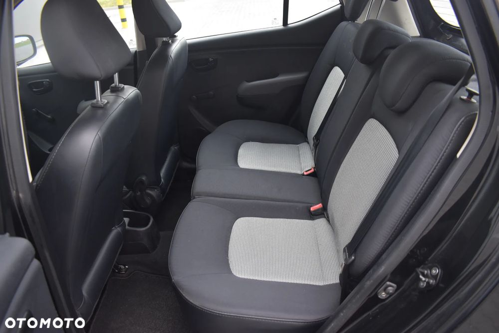 Hyundai i10 1.1 Classic - 10