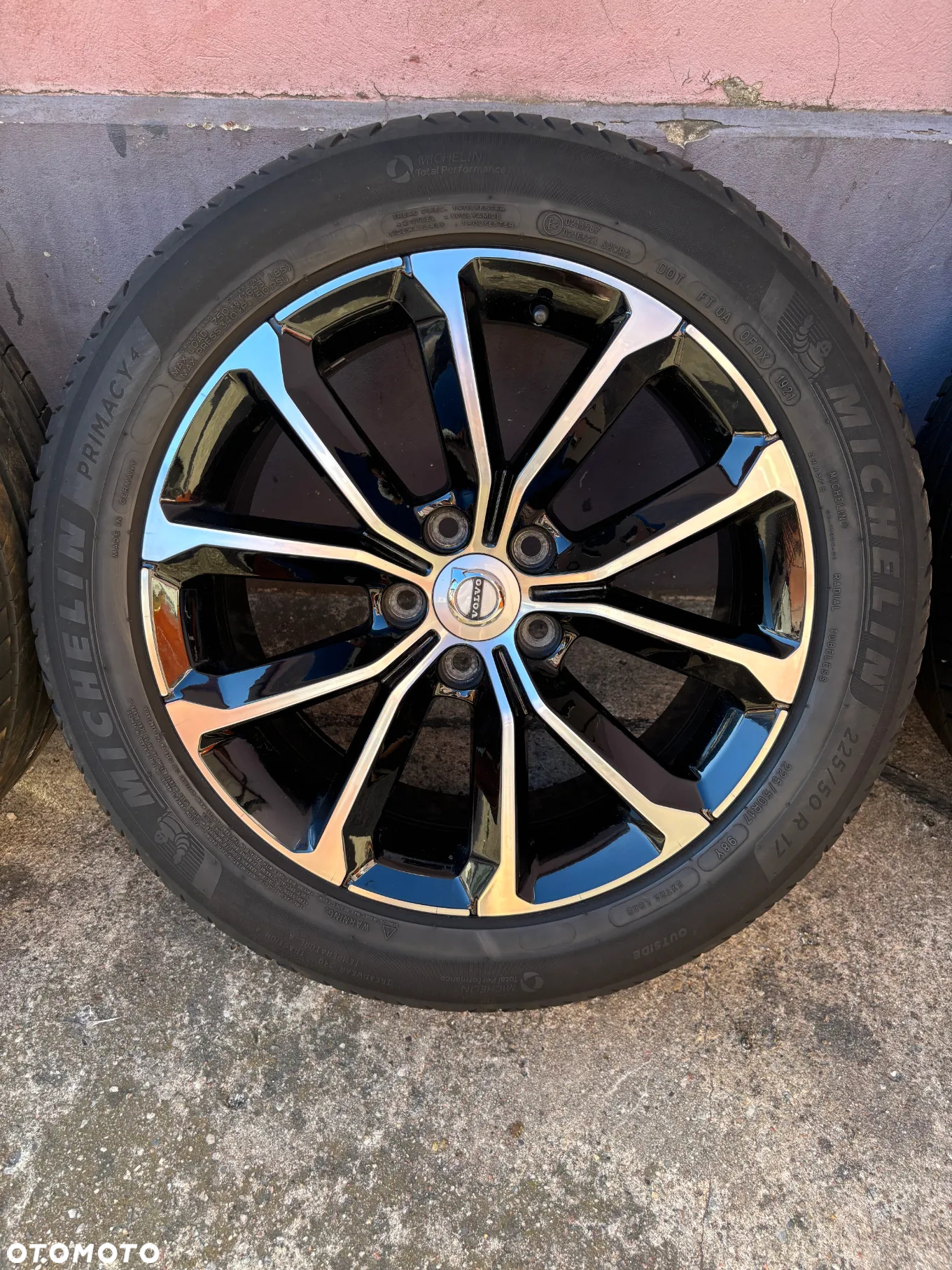 Koła Volvo V60 S60 Felgi 17 cali 5x108 Opony Michelin 225/50 R17 - 3